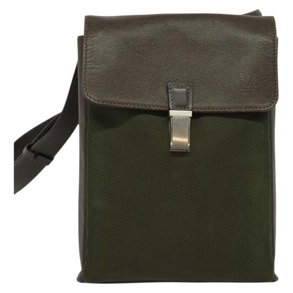 LOUIS VUITTON Taiga Saratov PM Shoulder Bag Grizzly M30898 - Picture 2 of 13